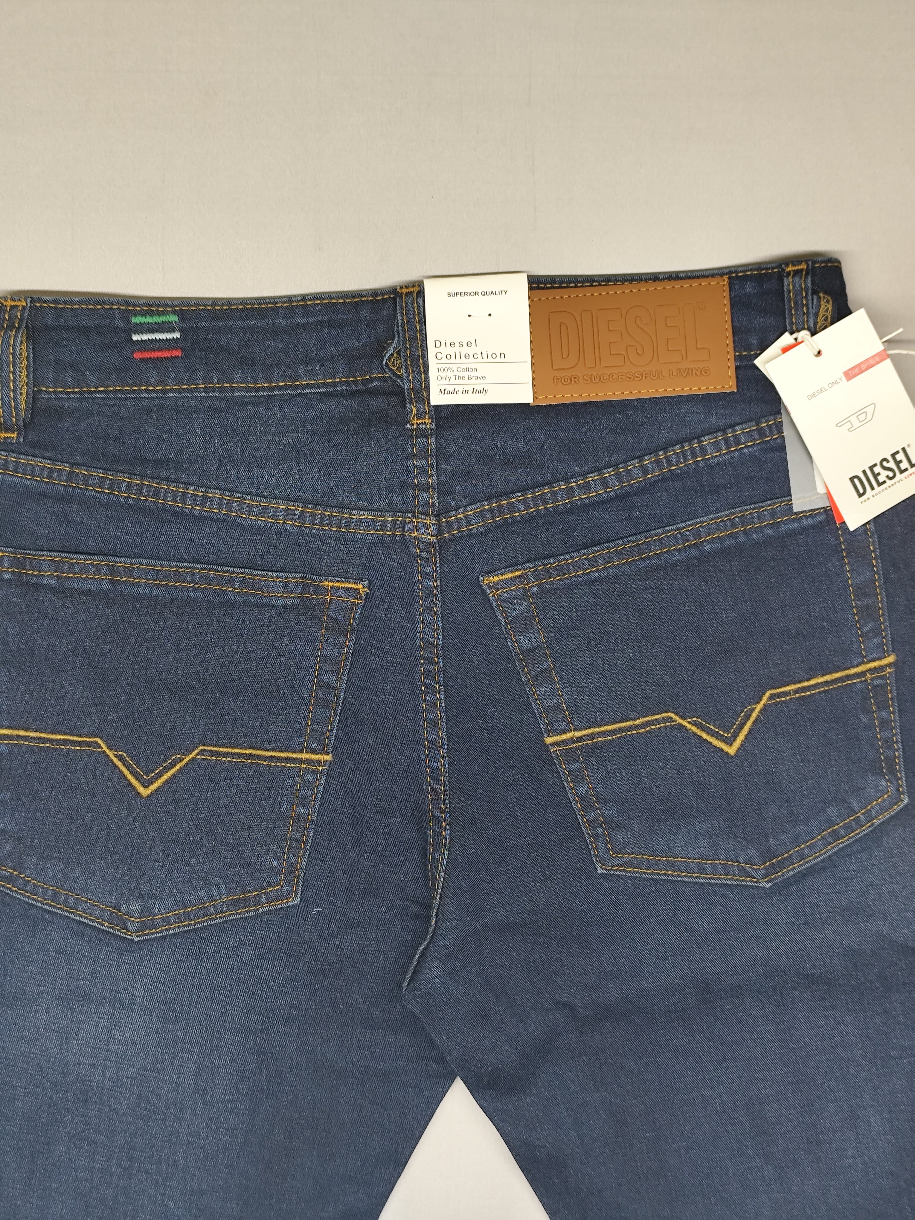 DIESEL-JEANS-NAVY-2017
