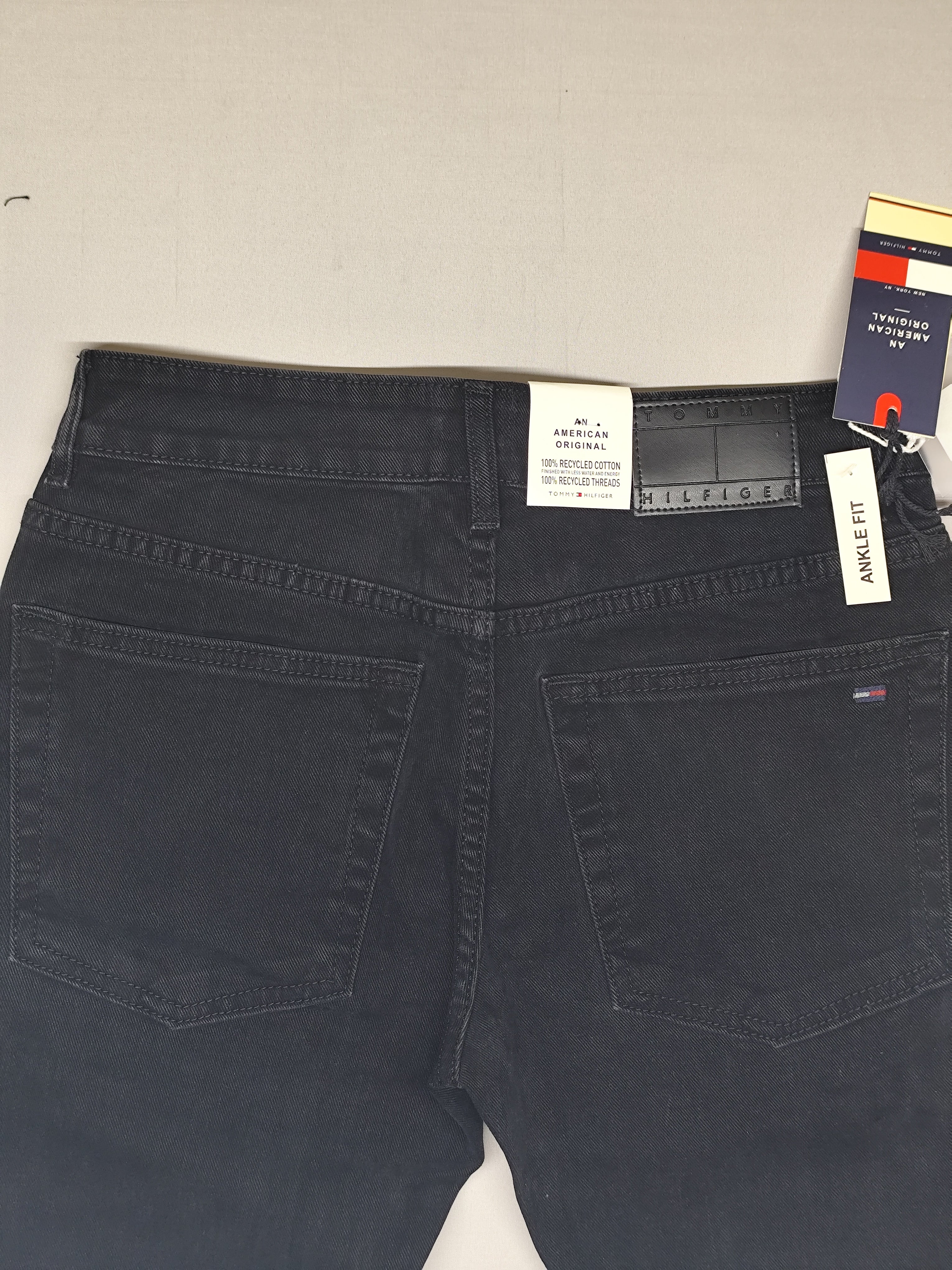 TOMMY HILIFIGER-JEANS-BLACK-3041
